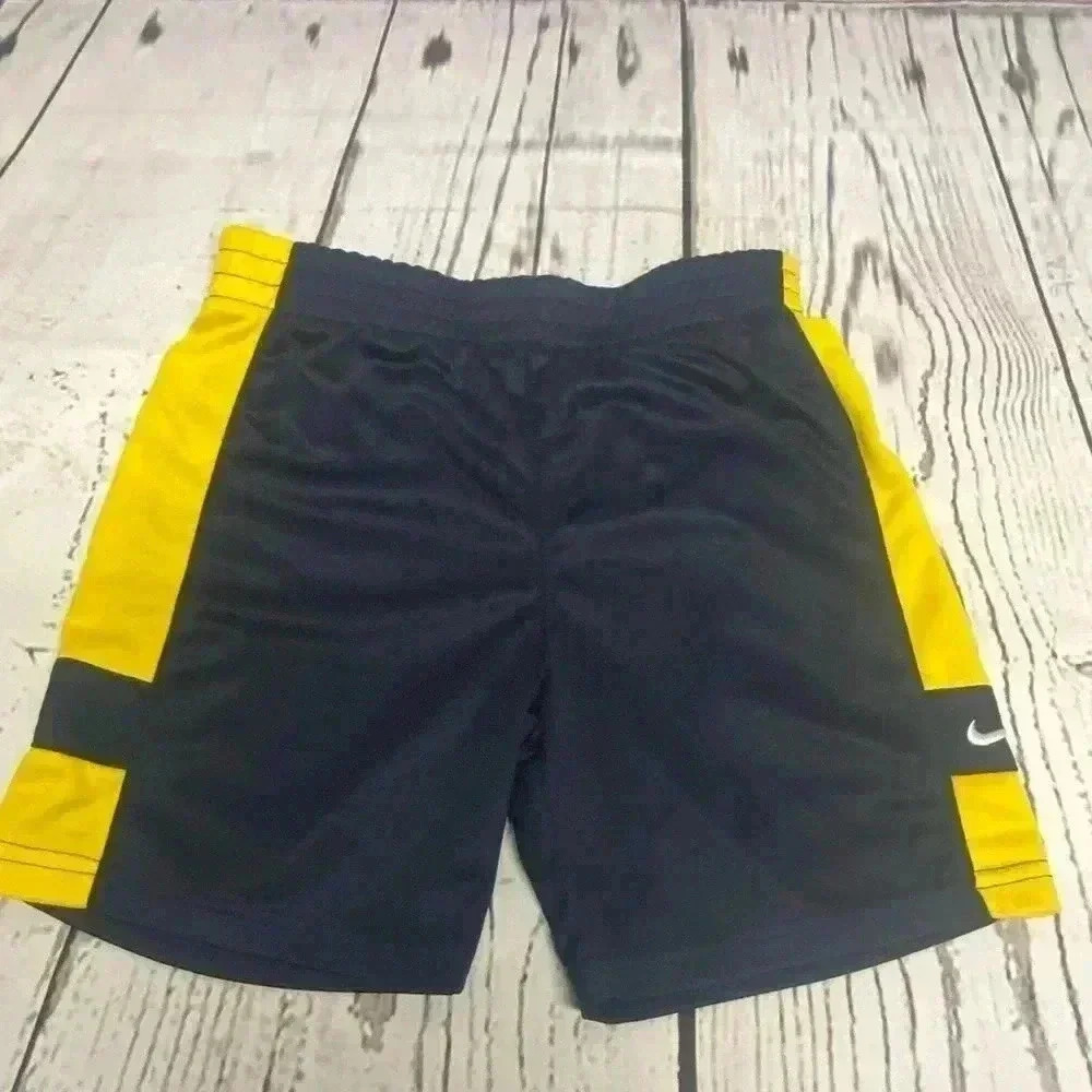 Nike boys‎ shorts size 4T blue and yellow